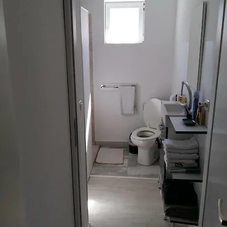 Dino Apartmán Vir