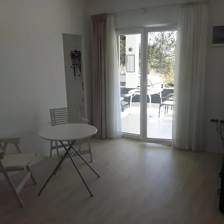 Apartament Dino